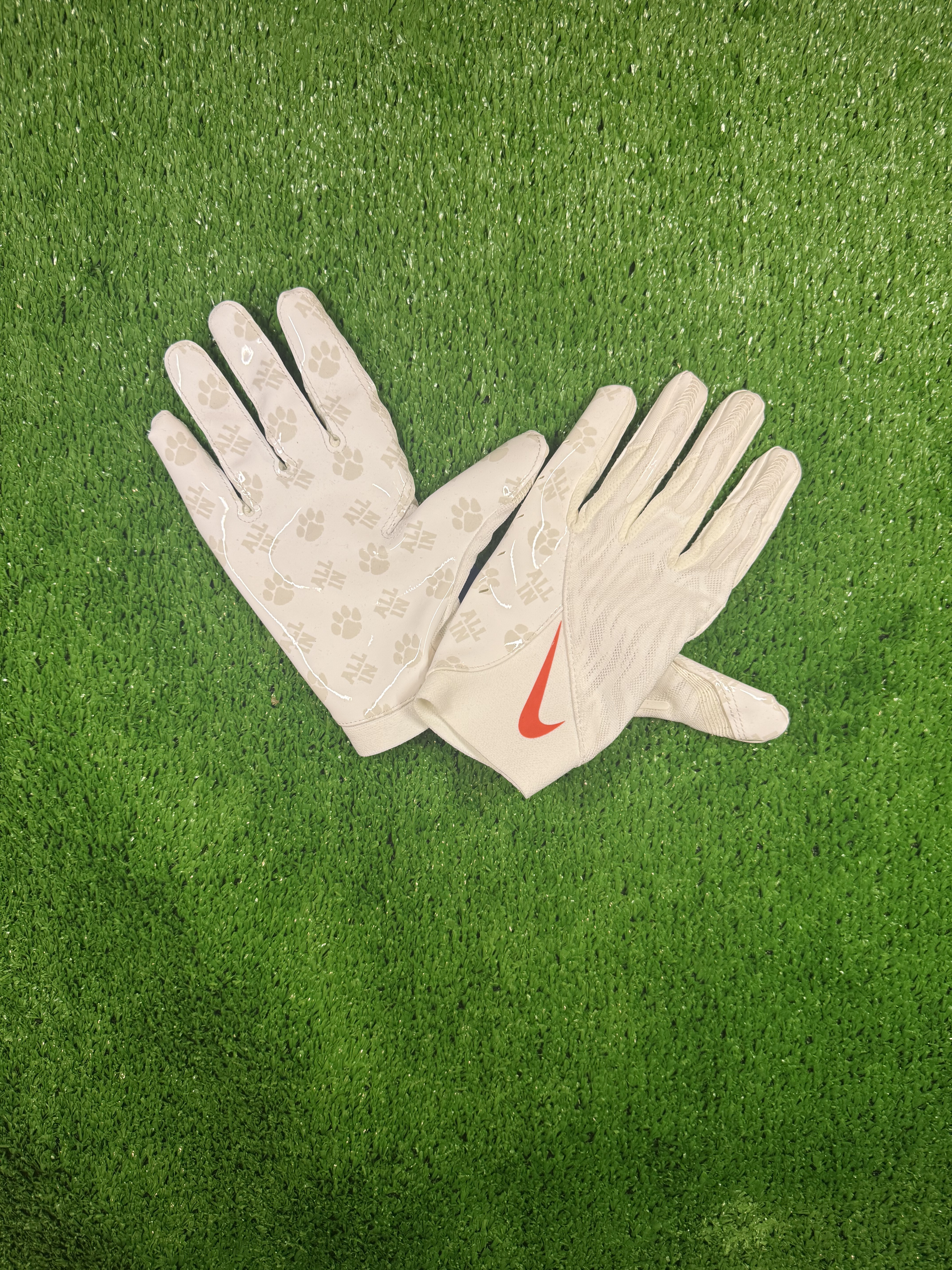 Clemson Football Gloves