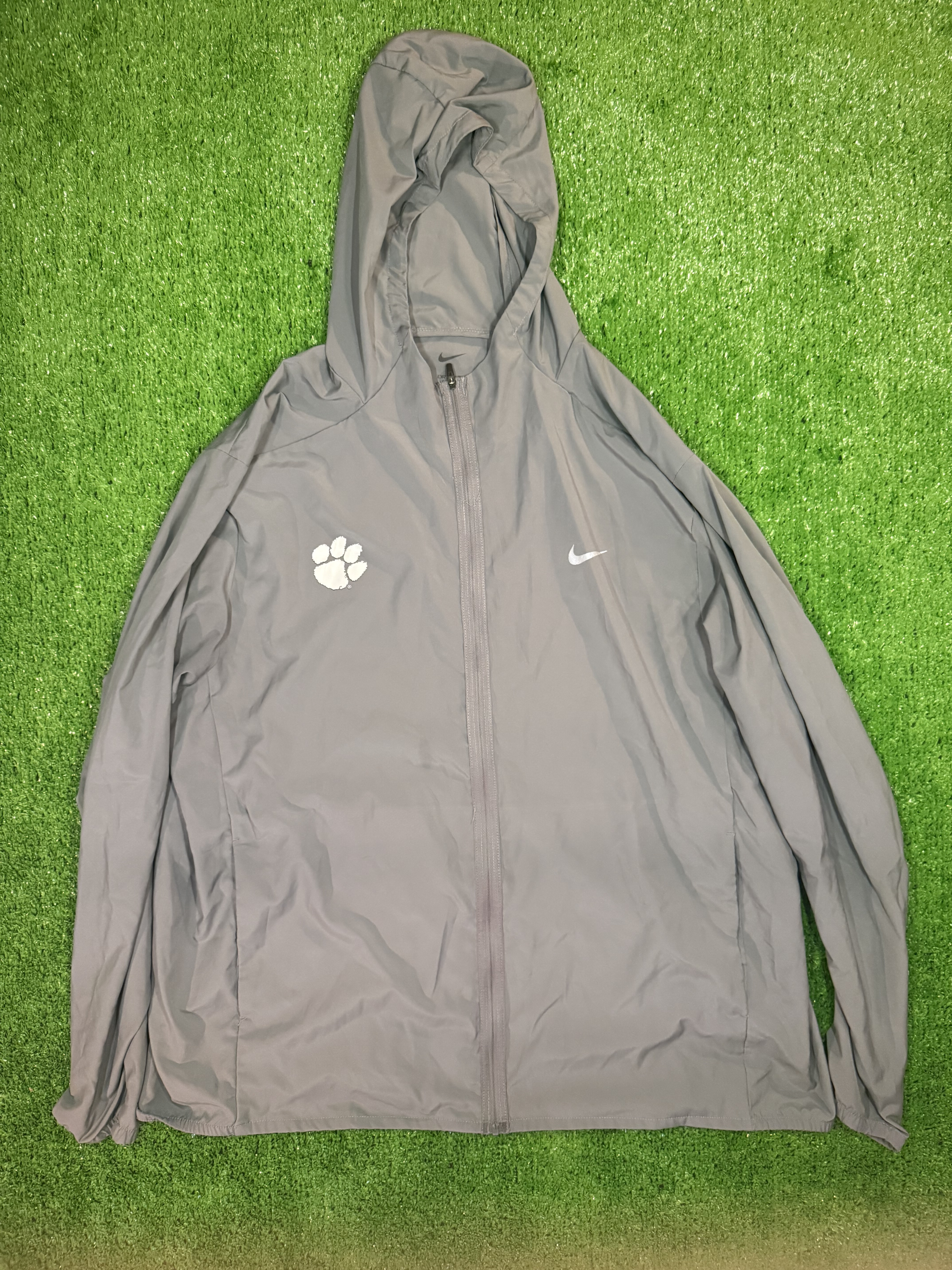 Gray Away-Game Suit